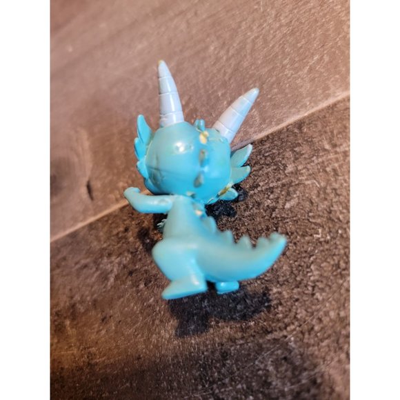 Blue dragon horns toy AS IS - Picture 4 of 5